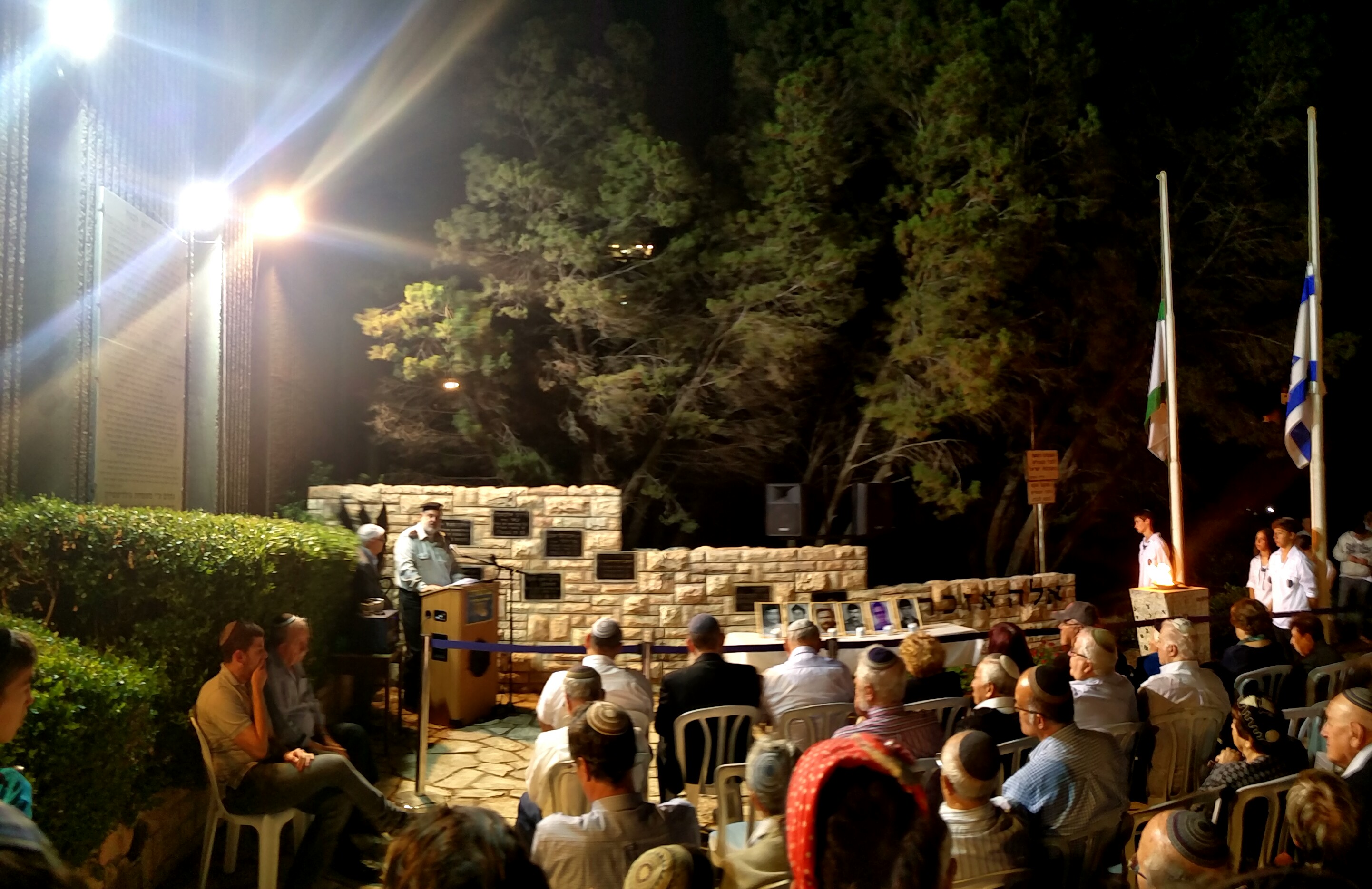 תמונות מחיי הקהילה 38