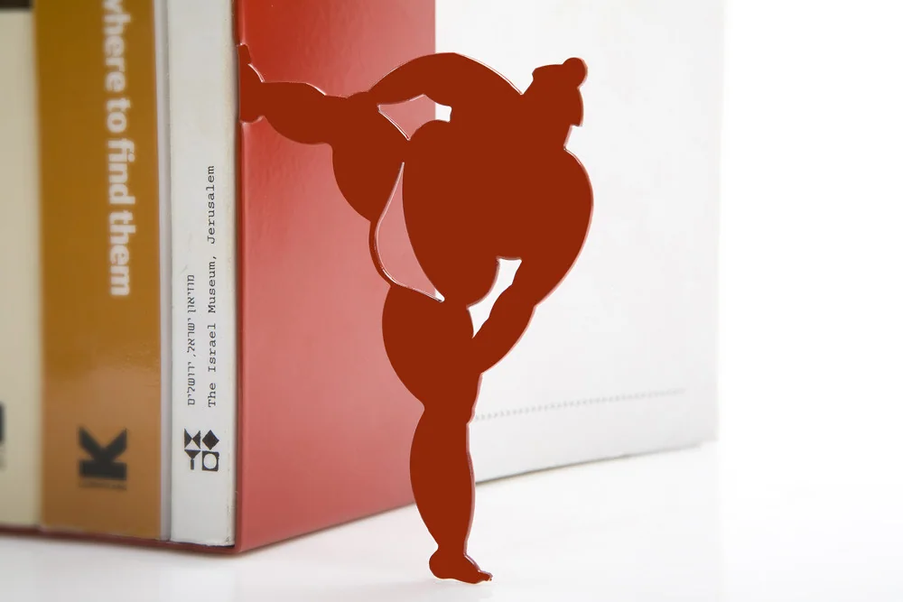 SUMO HOLDER