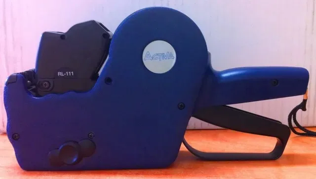 אקדח מחירים איטלקי RL-111