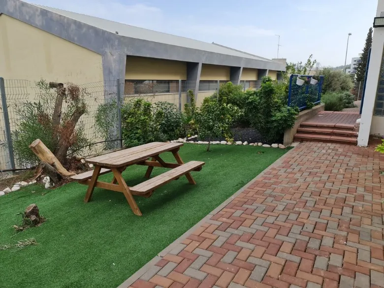 גינון מקצועי ונגרות תרפיה חממה אקולוגית — תמונה 35