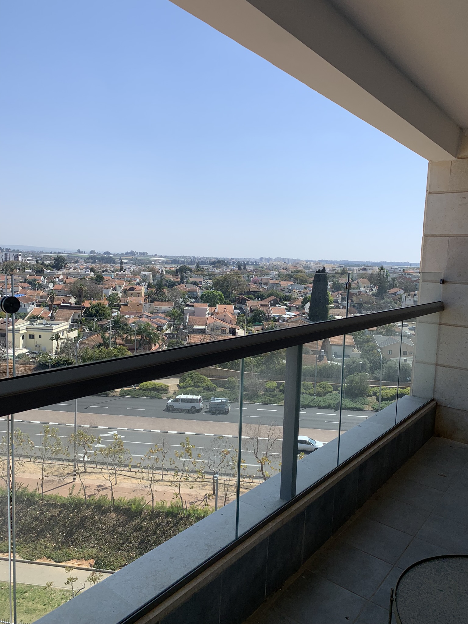 הגבהת מעקה מרפסת