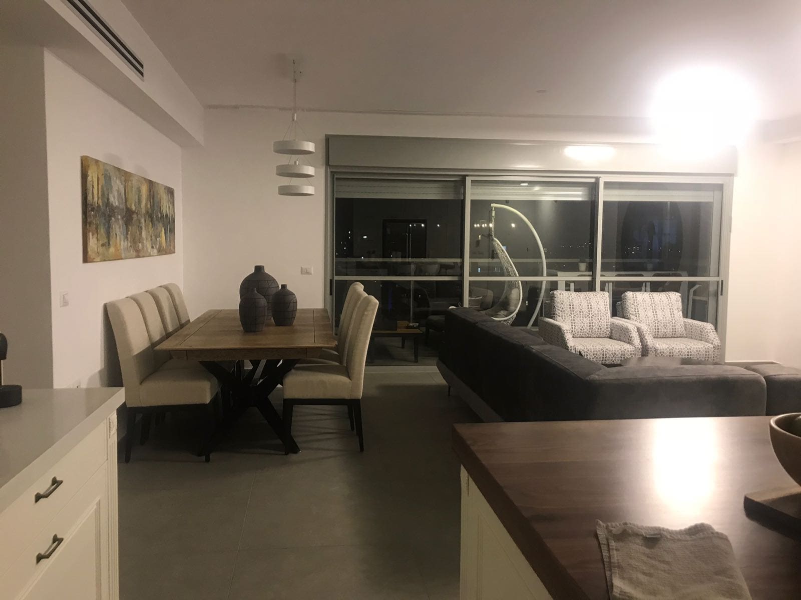 תמונה לבית ציור בפינת האוכל