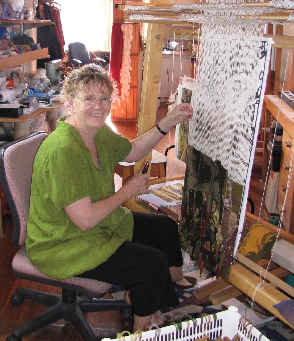 Marilyn Rea-Menzies at the loom