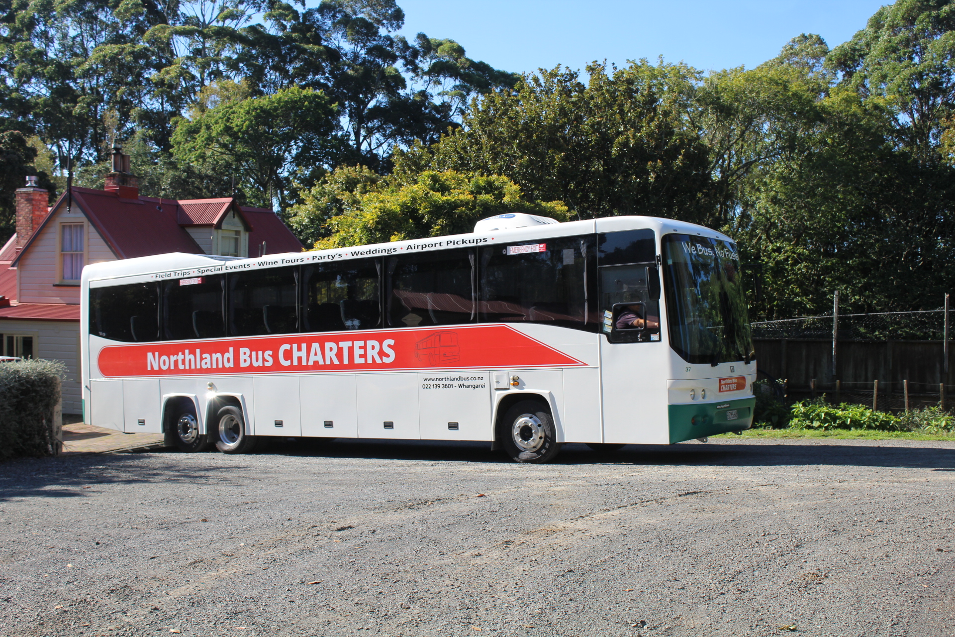 Northland Bus Charters tours