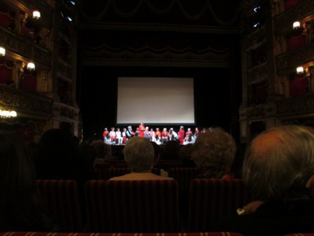 7.spettacolo-teatrale-400x300.jpg 80306E11-E1FE-B4AF-8255-8876AA2AD4DC.jpg
