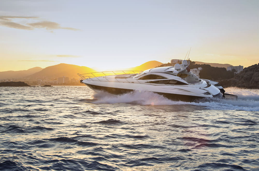 PRIVATE PLAN Azimut Leonard yacht charter