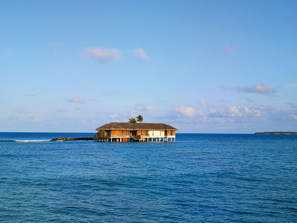 PRIVATE PLAN Maldives villa rent