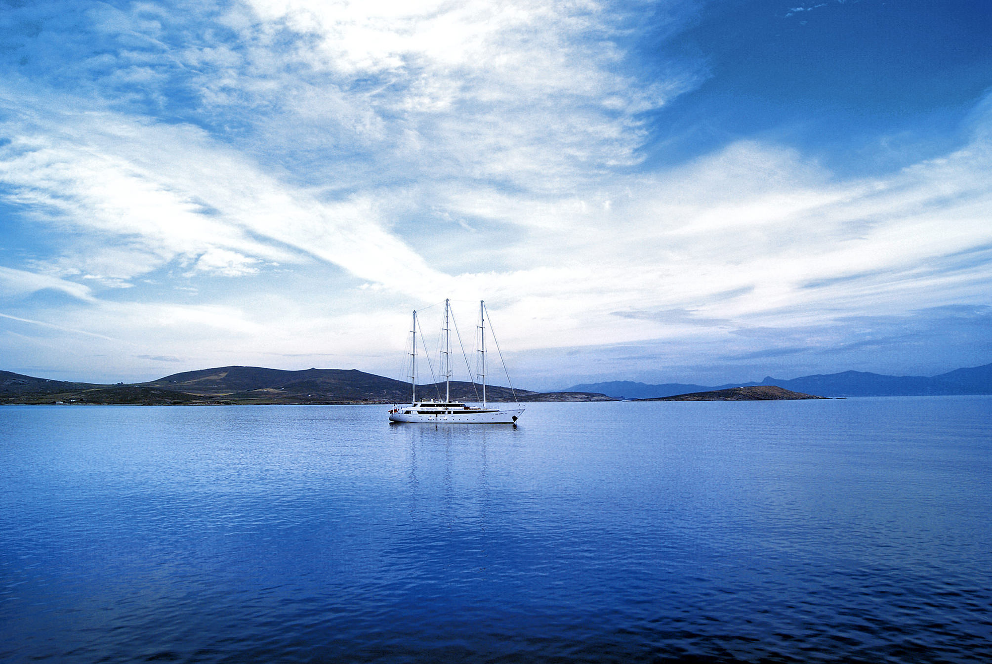 Mega Yacht