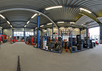 Jason's Tyres, Echt