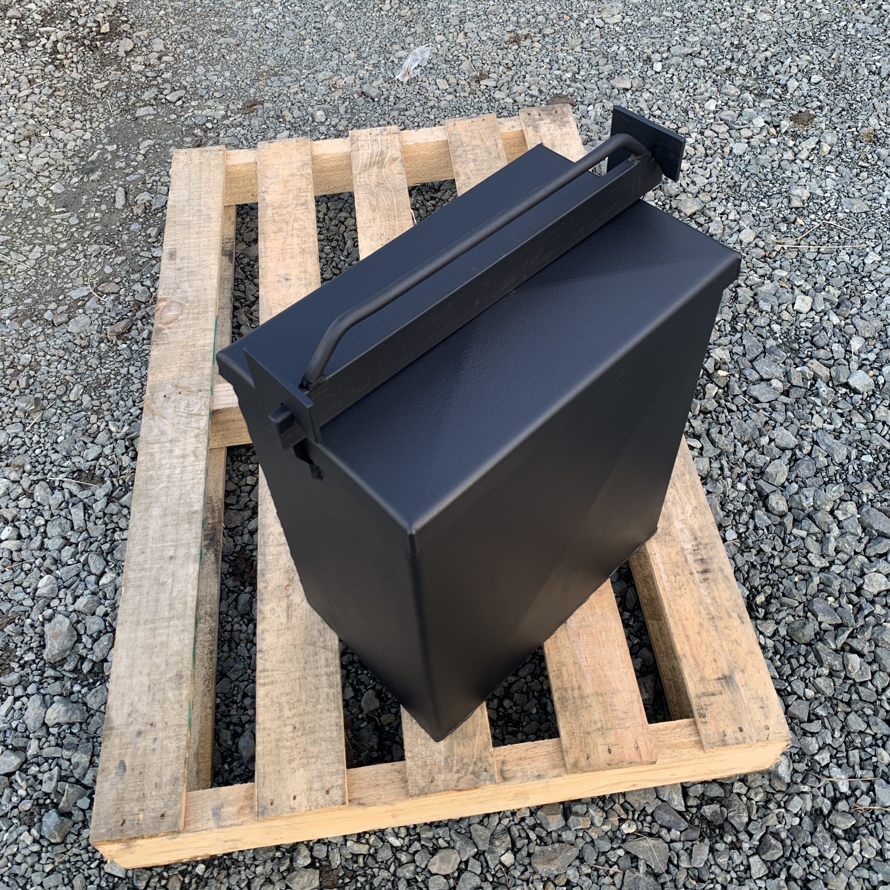 Charcoal Maker retort — photo 3