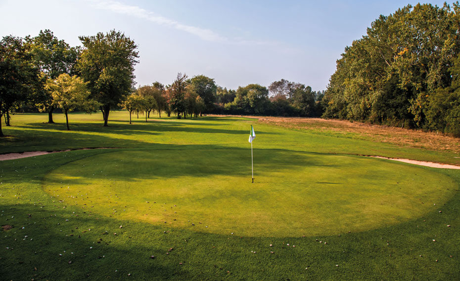The Gallops golf course, hole 8
