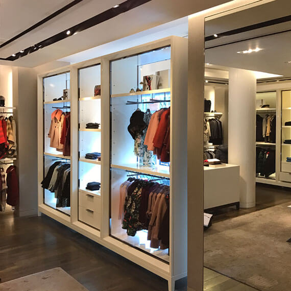 Maolone Souliers retail interior display