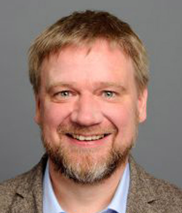 Prof. Dr. Daniel Flemming