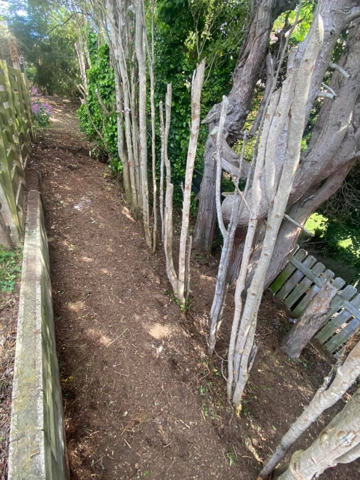 Ruahine Property Works limited - lmaintenance knee walls path