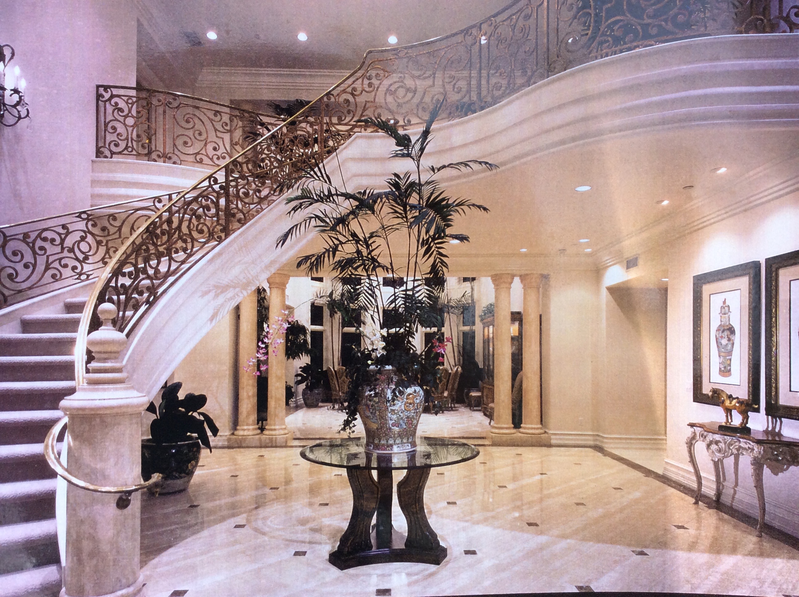 Hallways & Entrances — Studio Taarahi