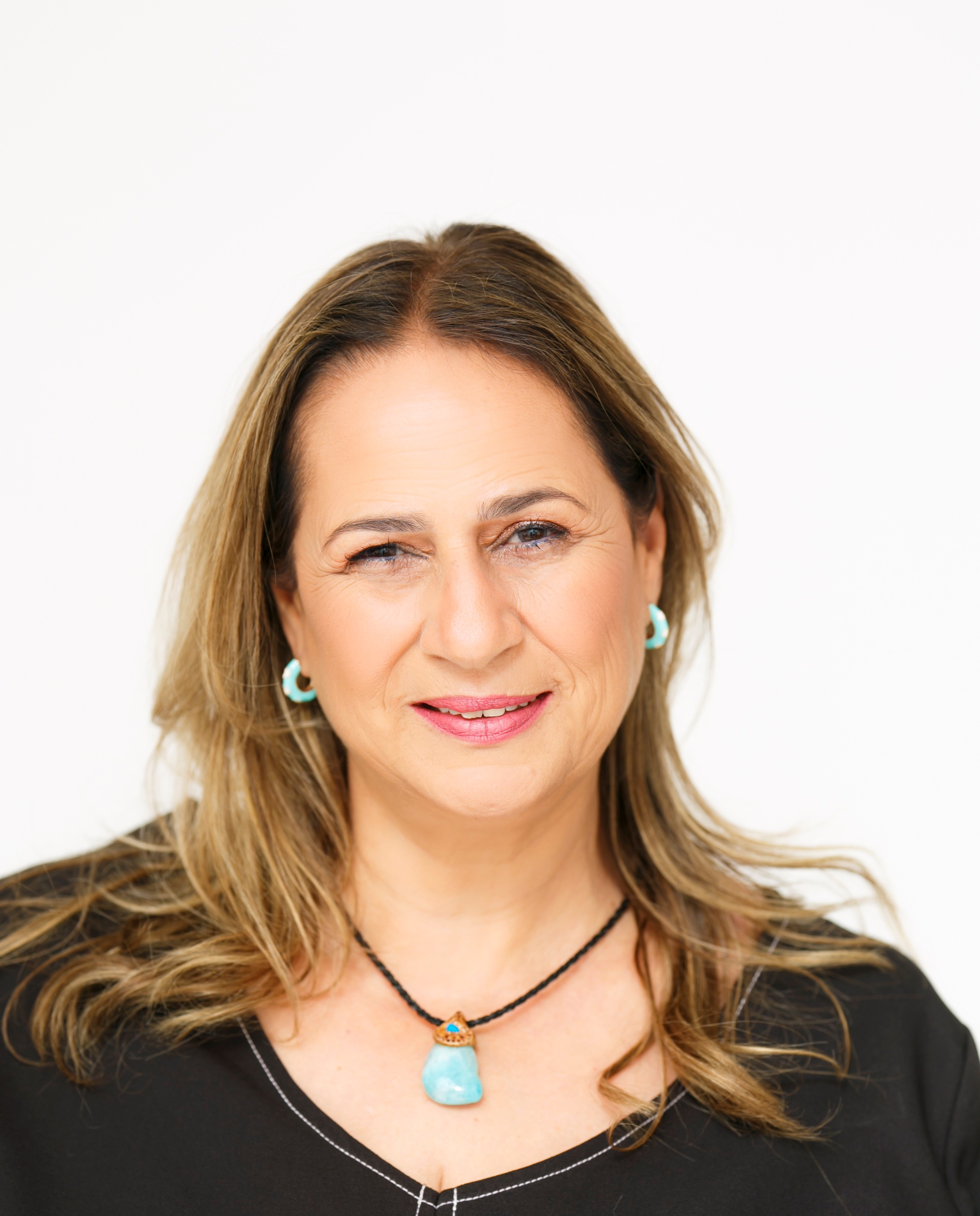 מרים אגמון – תטא הילינג