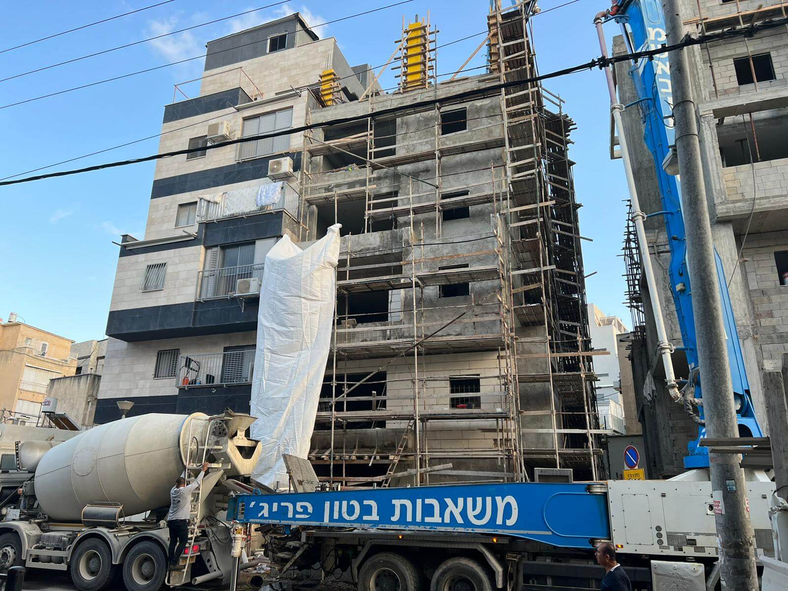 השניים 18/20 בני ברק
