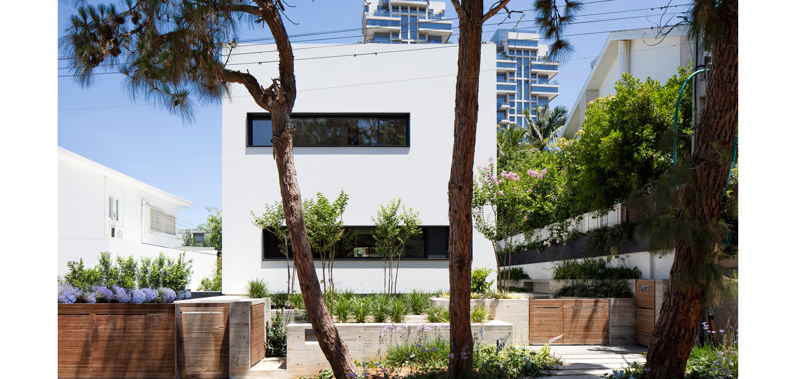 U House 1