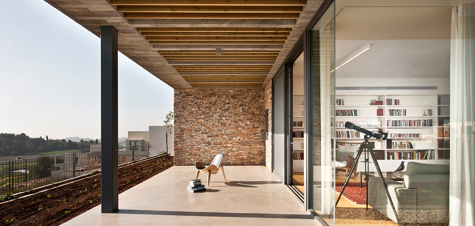S House 2