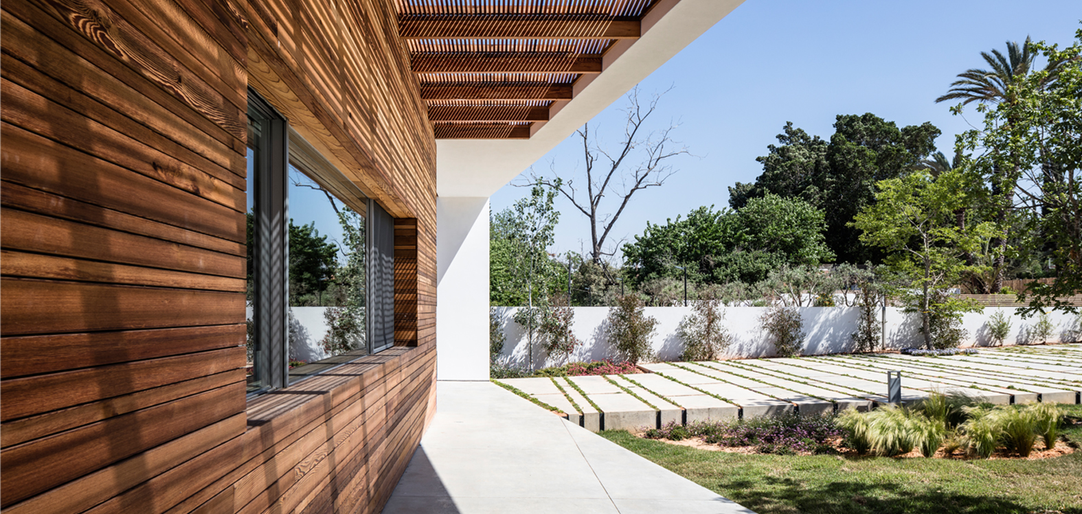 Z House 8
