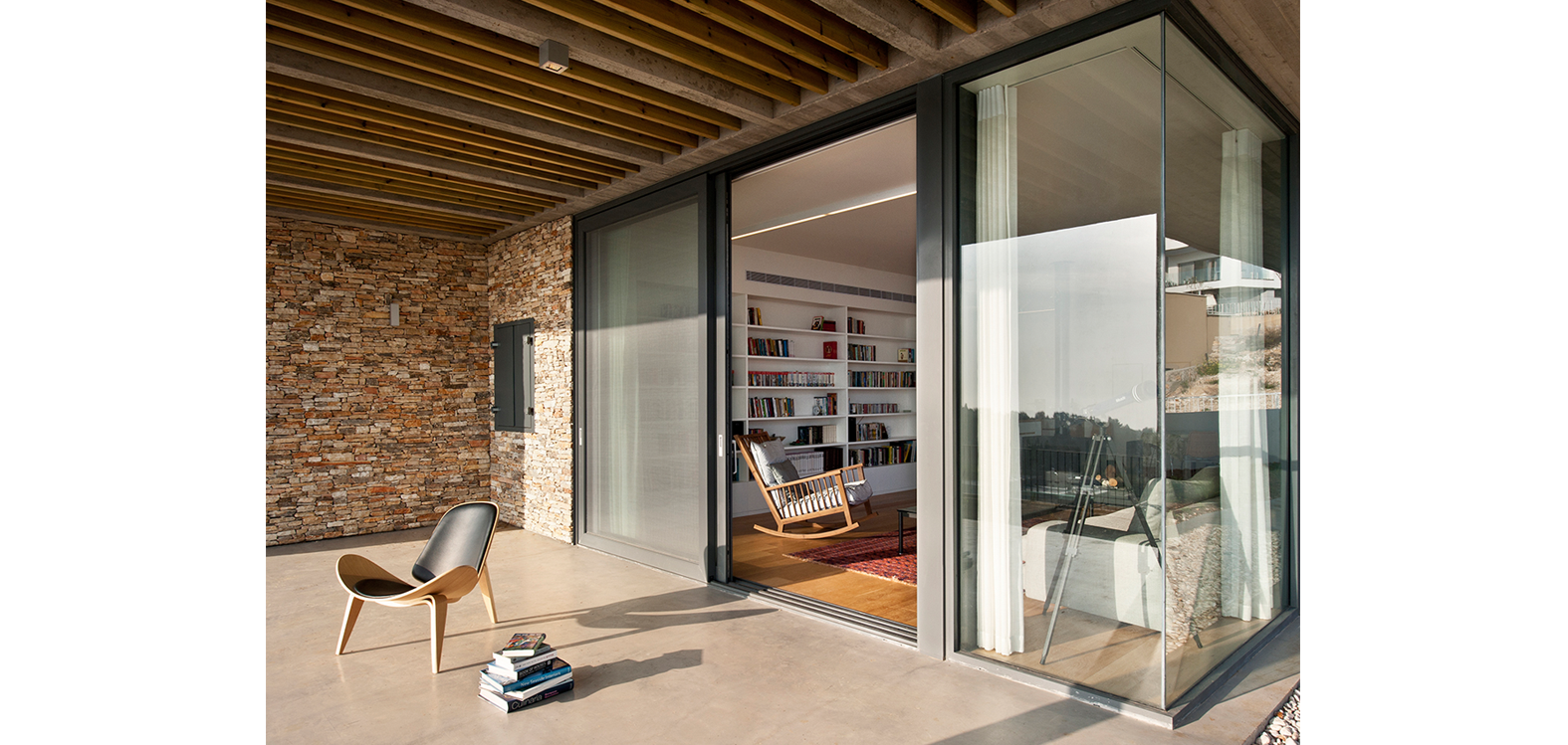 S House 8