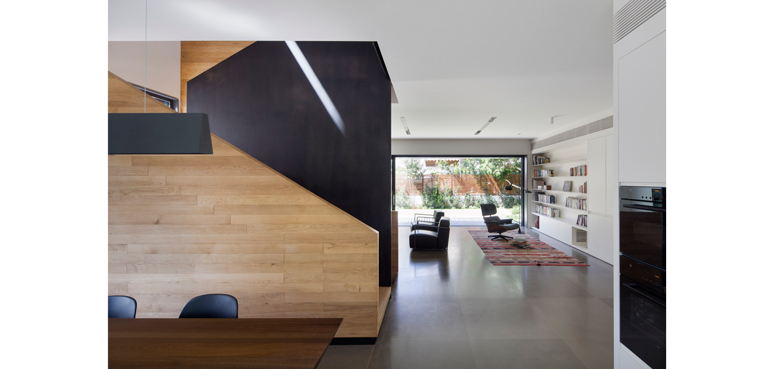 U House 11