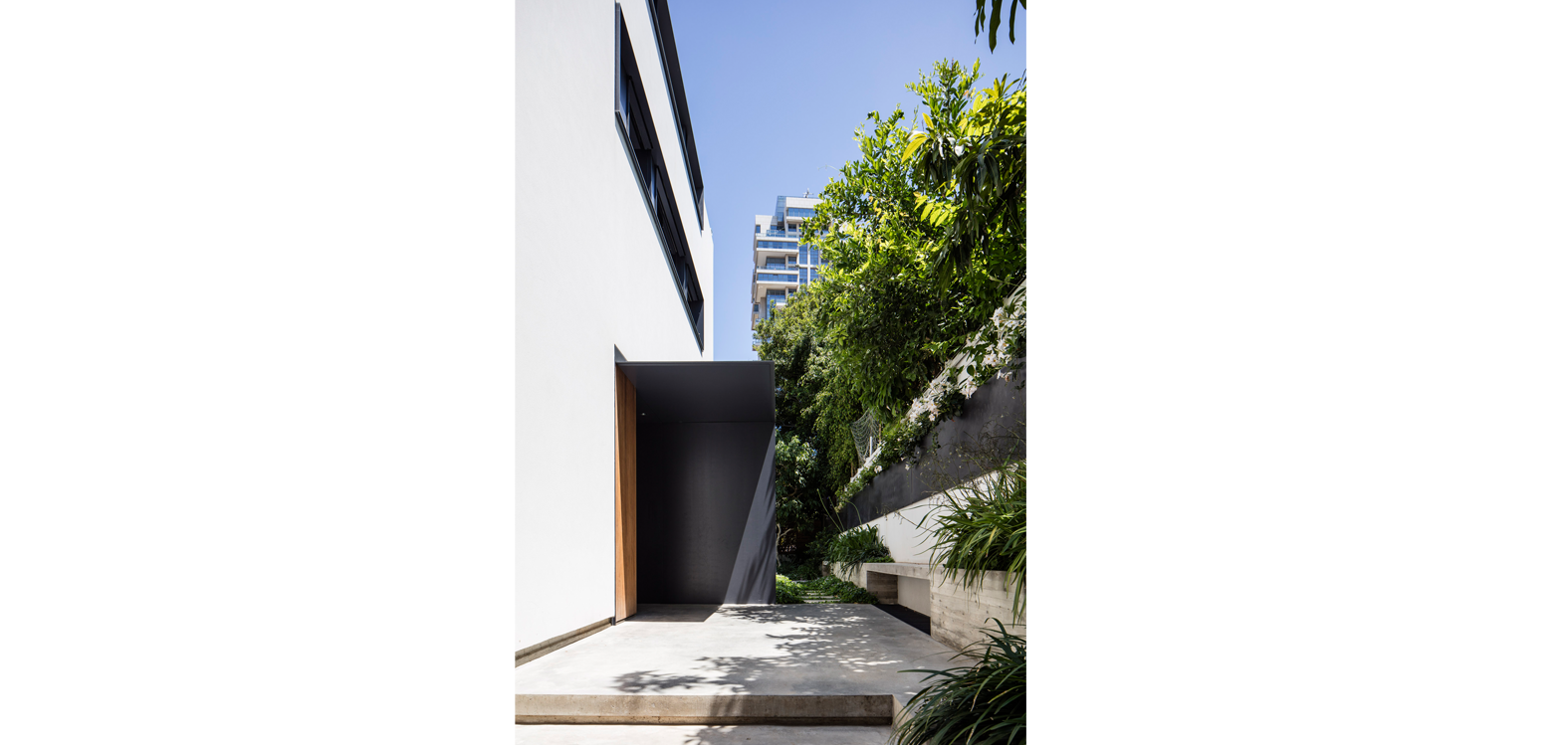 U House 4