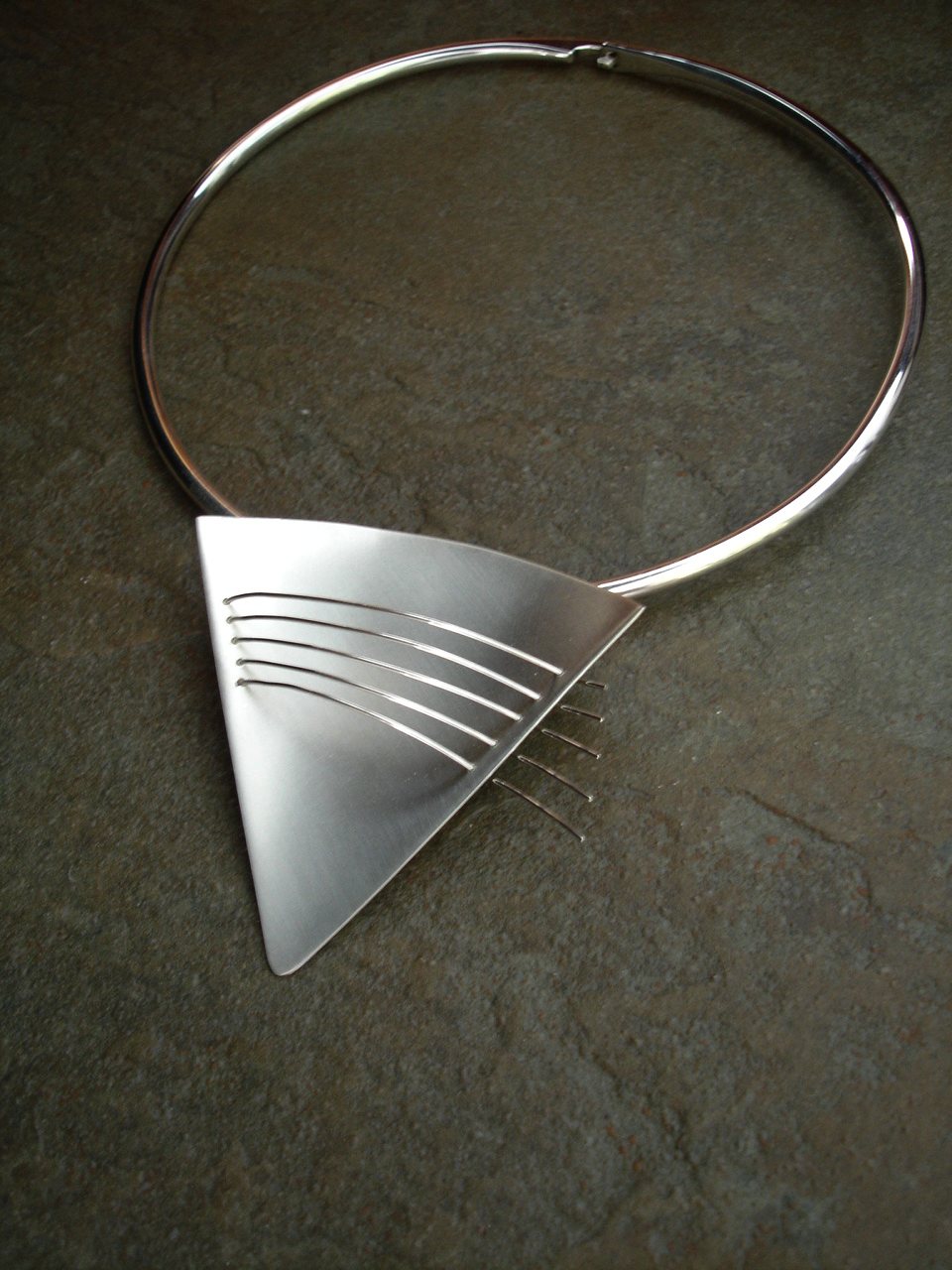 Neck jewellery by Elisabeth Soppelsa - Sterling Silver