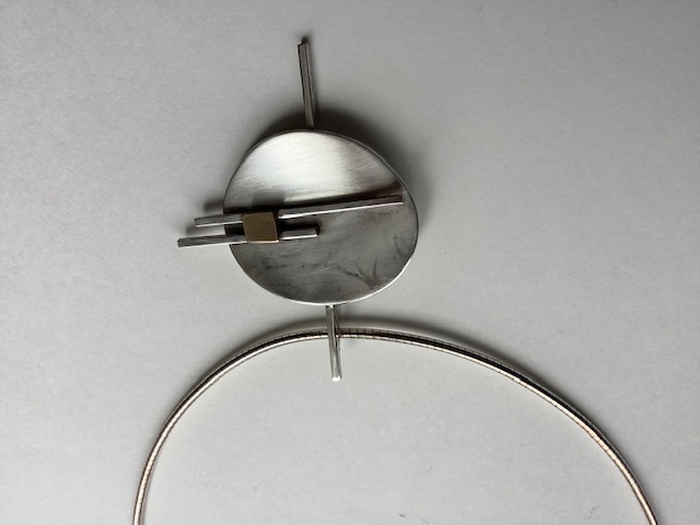 Neck jewellery by Elisabeth Soppelsa - Sterling Silver, 18 K Yellow Gold
