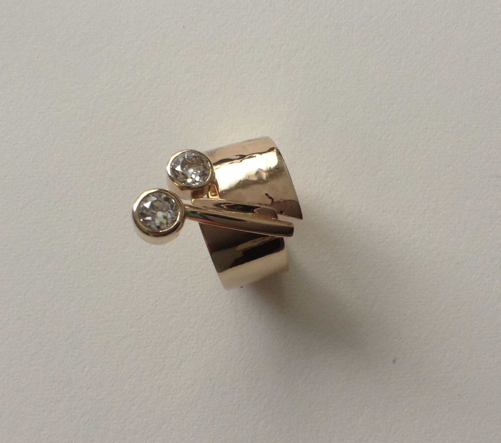 Ring by Elisabeth Soppelsa - Ring 18 K Gold and Diamonds