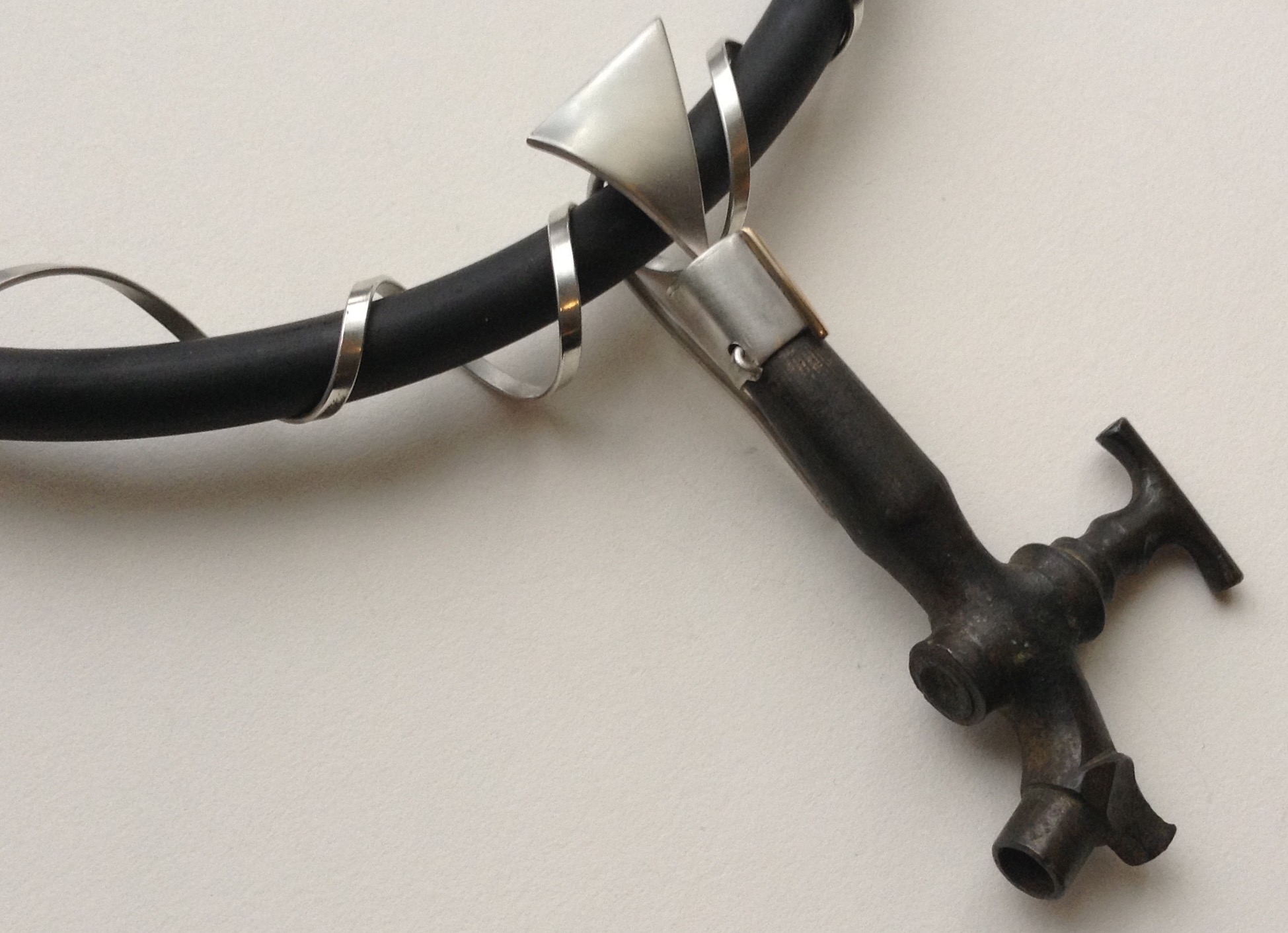 One of a kind jewellery by Elisabeth Soppelsa, piece 2