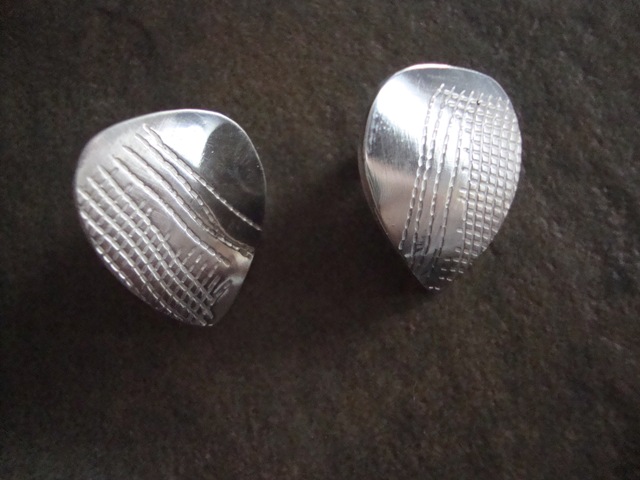 EARRINGS by Art of Silver