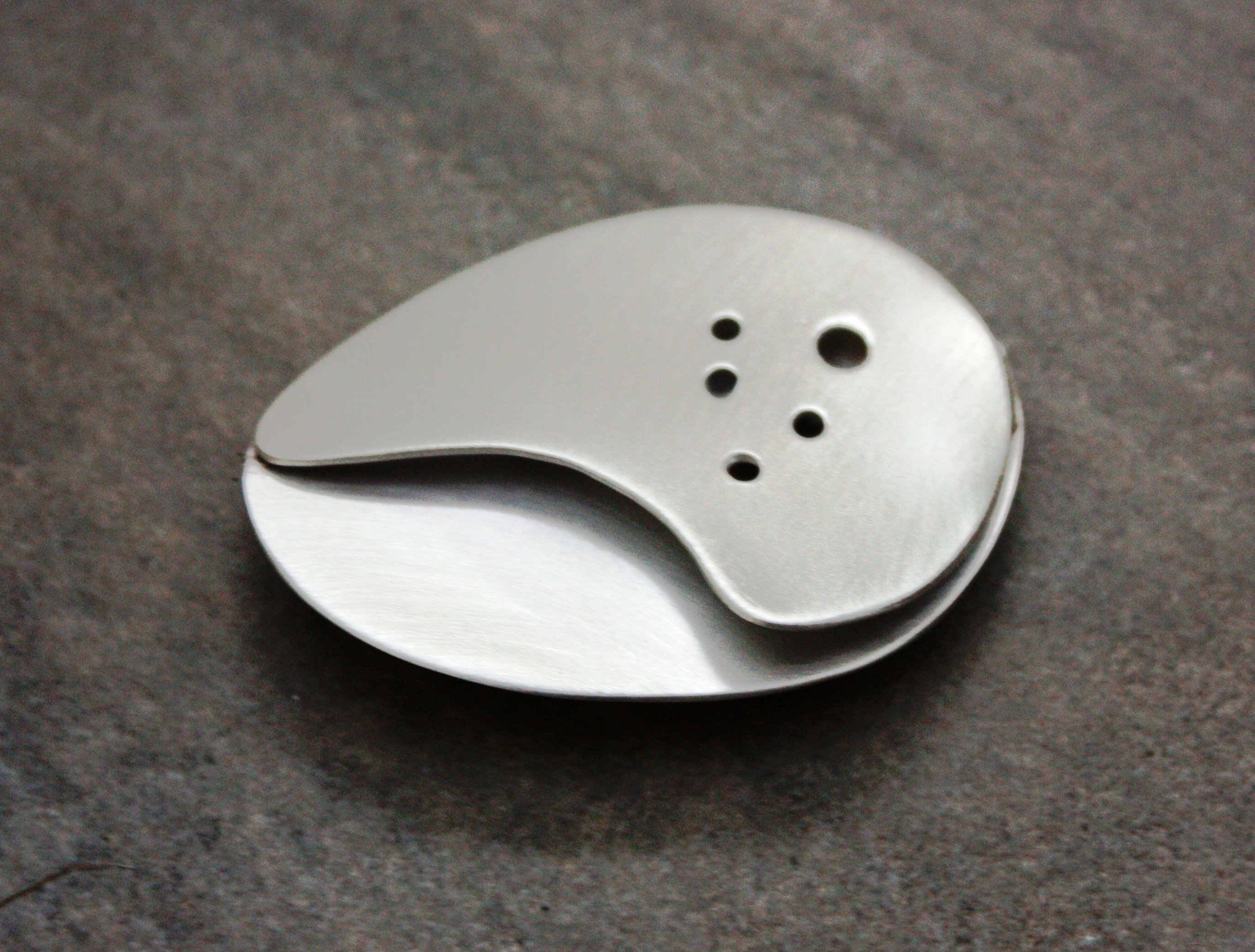 Brooch by Elisabeth Soppelsa - Sterling Silver