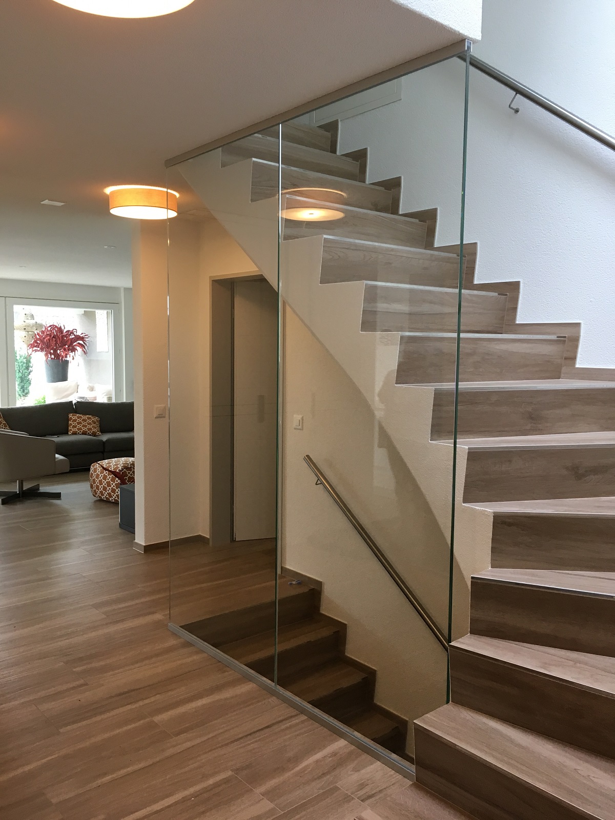 Treppenhaus-Verglasung Brüttisellen