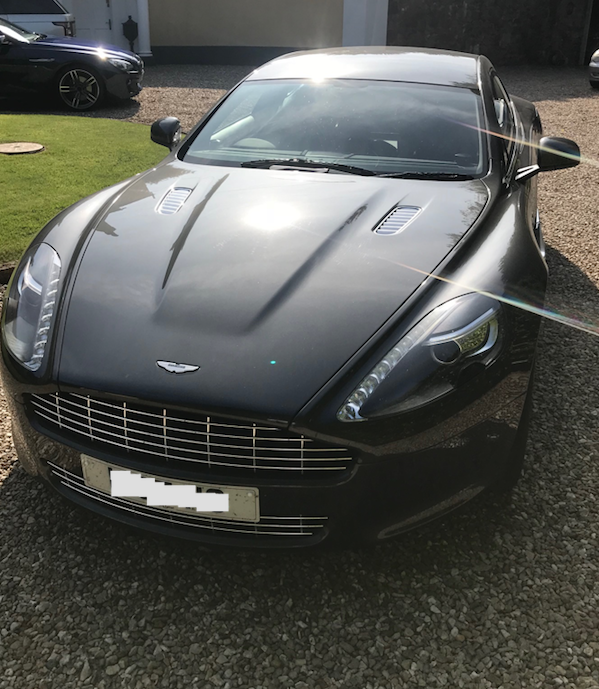 Aston Martin V12 Rapide