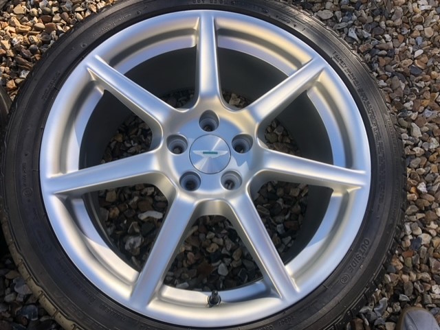 FOR SALE - Aston Martin 19” Wheels