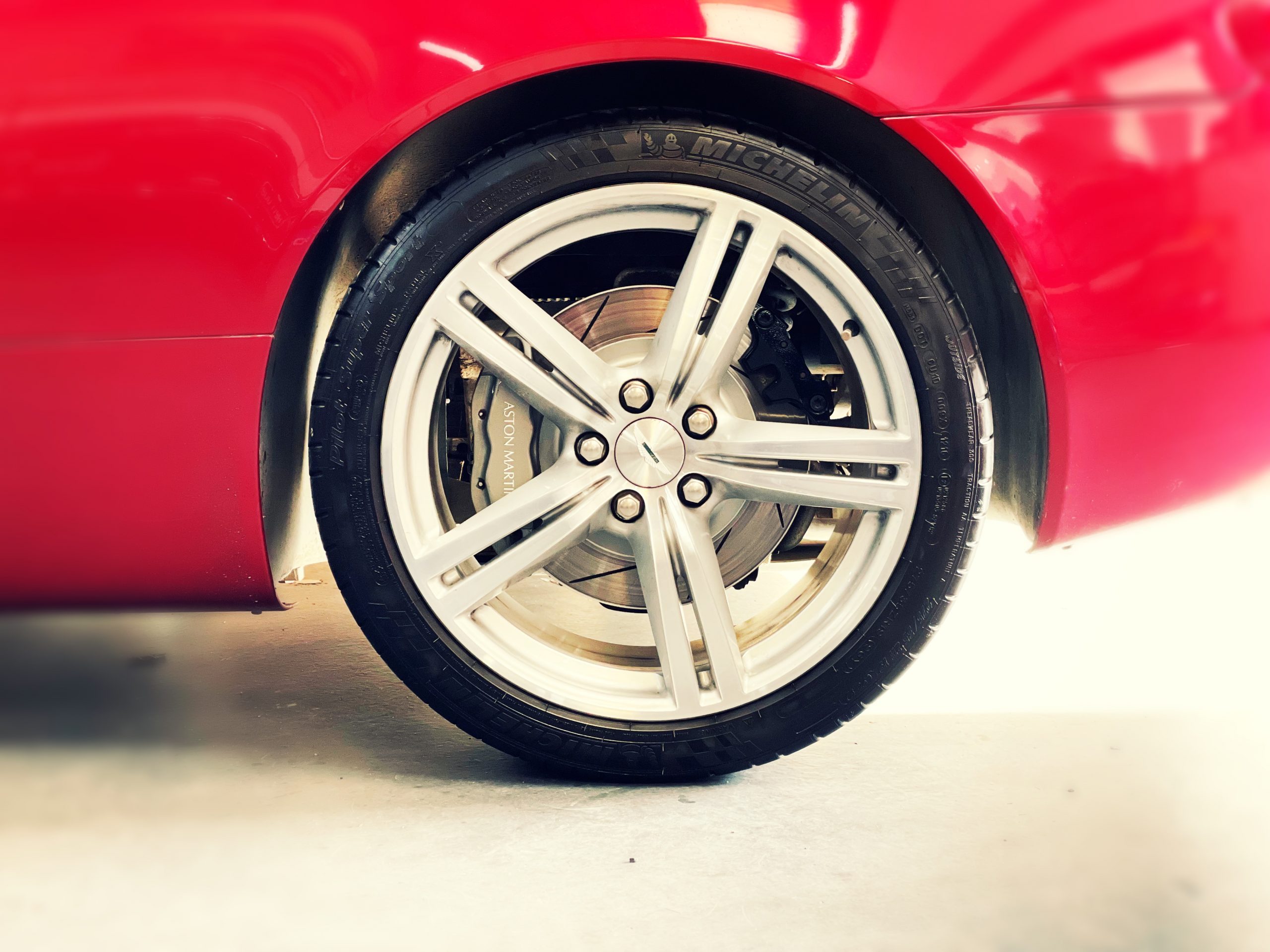 INDEPENDENT    ASTON MARTIN & JAGUAR  SPECIALIST SOUTH WEST