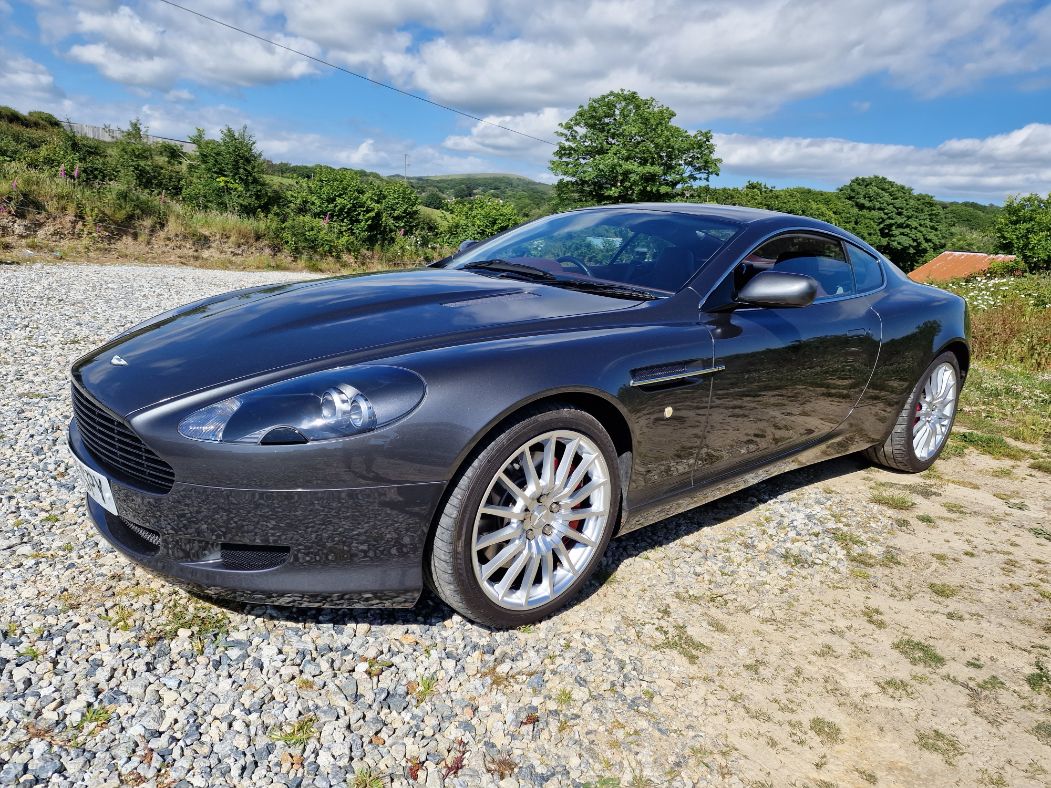 FOR SALE - ASTON MARTIN DB9 WITH FUN NUMBERPLATE