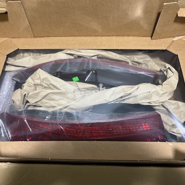 On offer is a full set of Aston Martin Vantage V8/V12 Rear Lights in Red. The set comprises of the left and right cluster and the boot lid brake light. Fixings/ Seals may be required if you don’t have them. They are in excellent clean working order with no scratches or damage to the lenses and have never had any condensation problems. Ready for shipping unless collection is preferred. £1150.00
