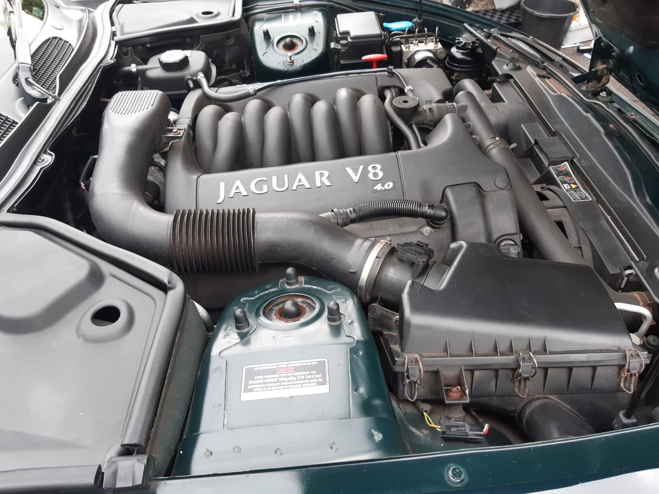 JAGUAR XK8 4.0 LITRE COUPE