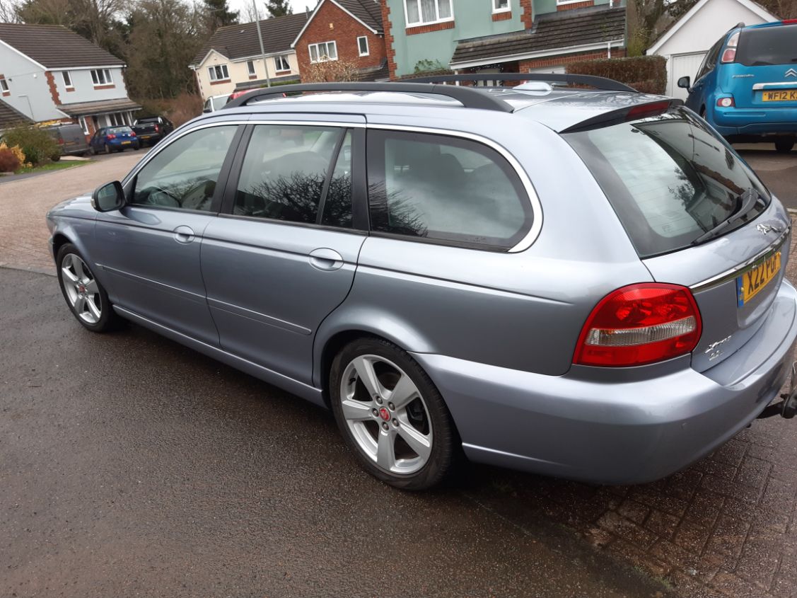 JAGUAR X TYPE SE ESTATE 2.2 DIESEL AUTOMATIC