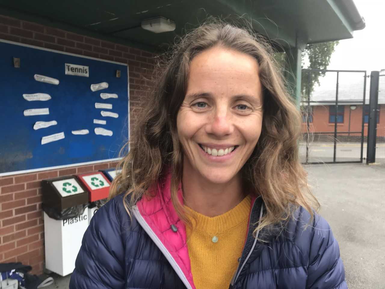 Coach Michelle Sampson