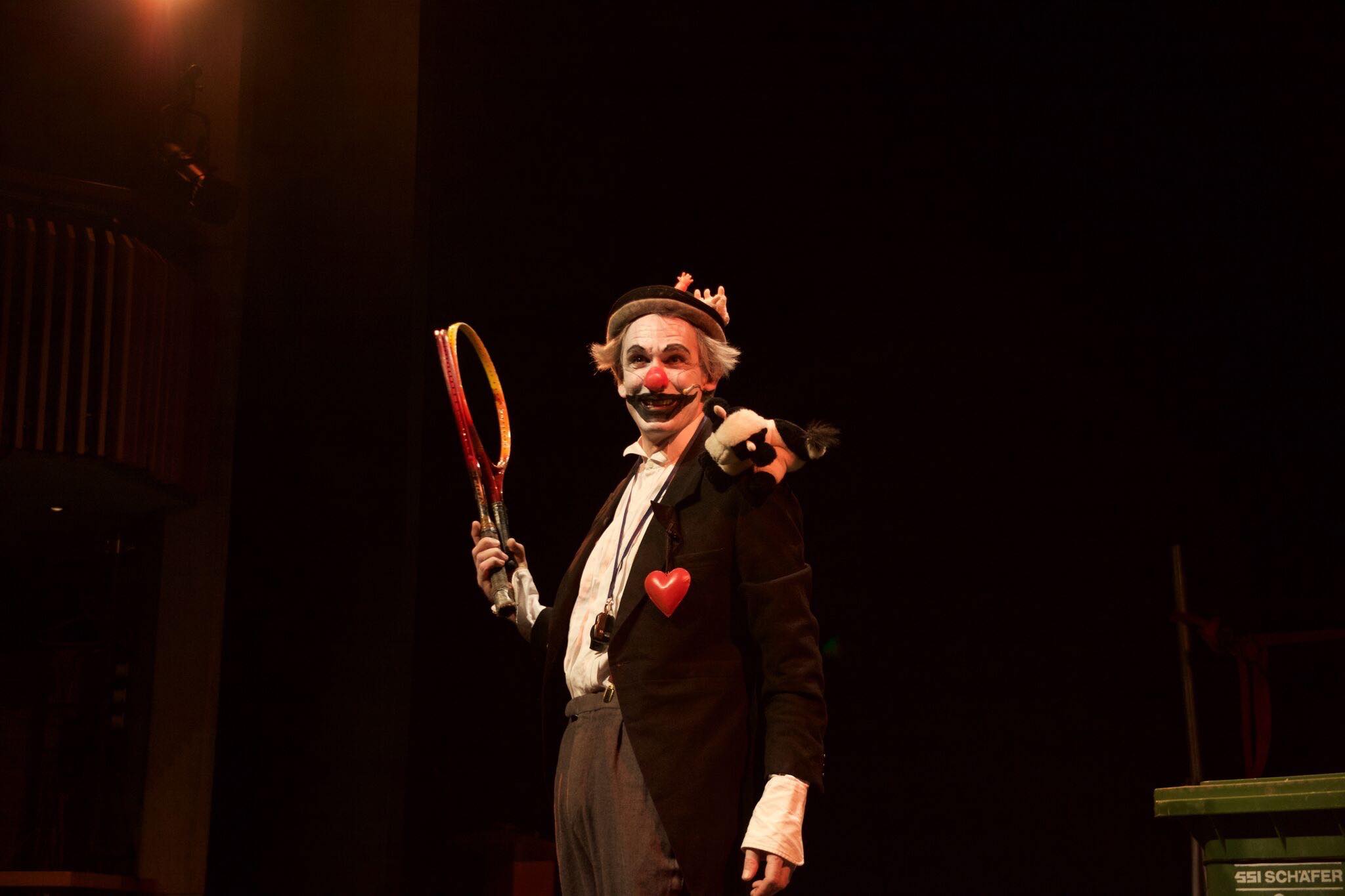 Street Performer 
