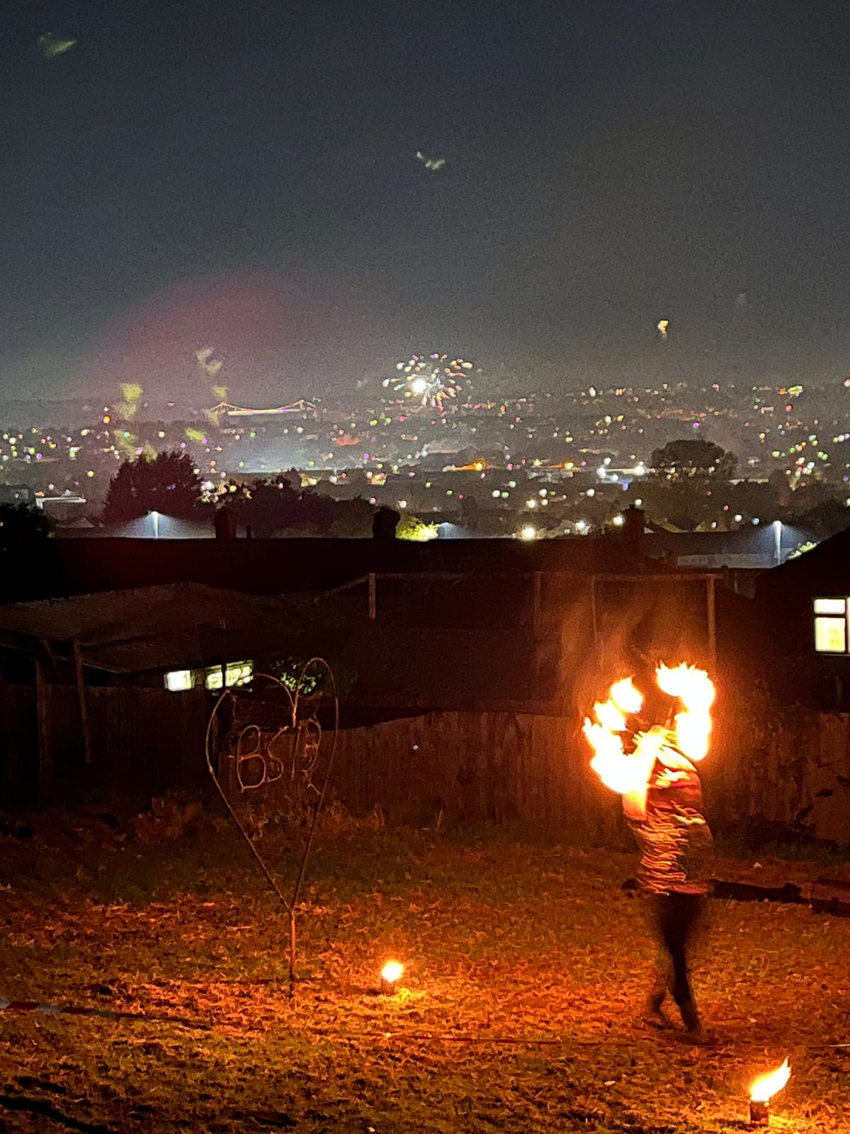 Christmas Circus Entertainment — photo 8