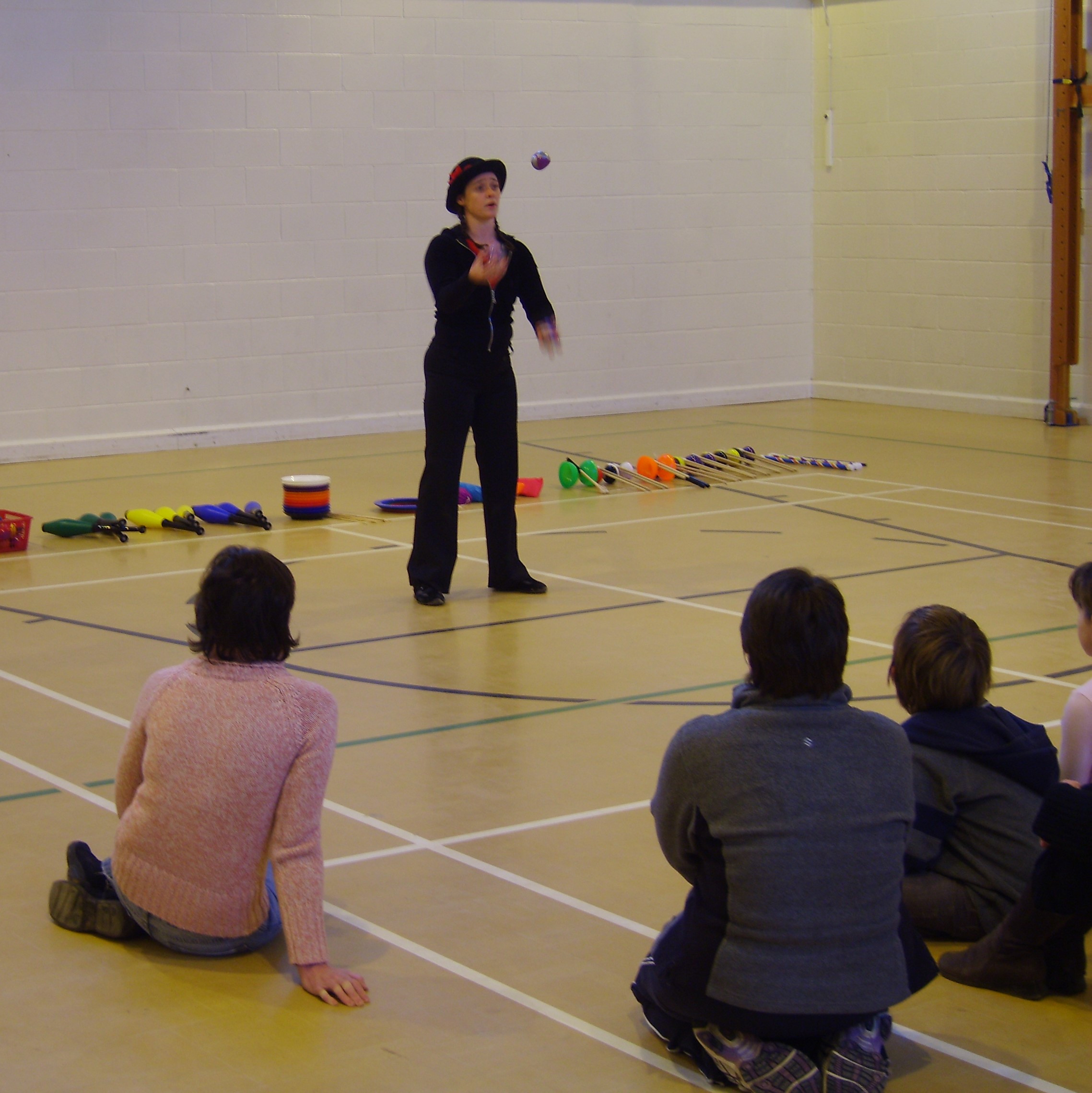 Covid Safe Circus Workshops for Schools — photo 1