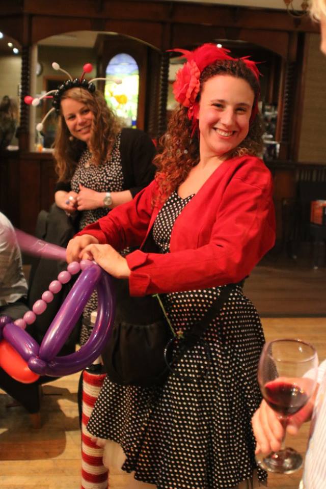 Party Balloon Modeller Party Balloon Modeller