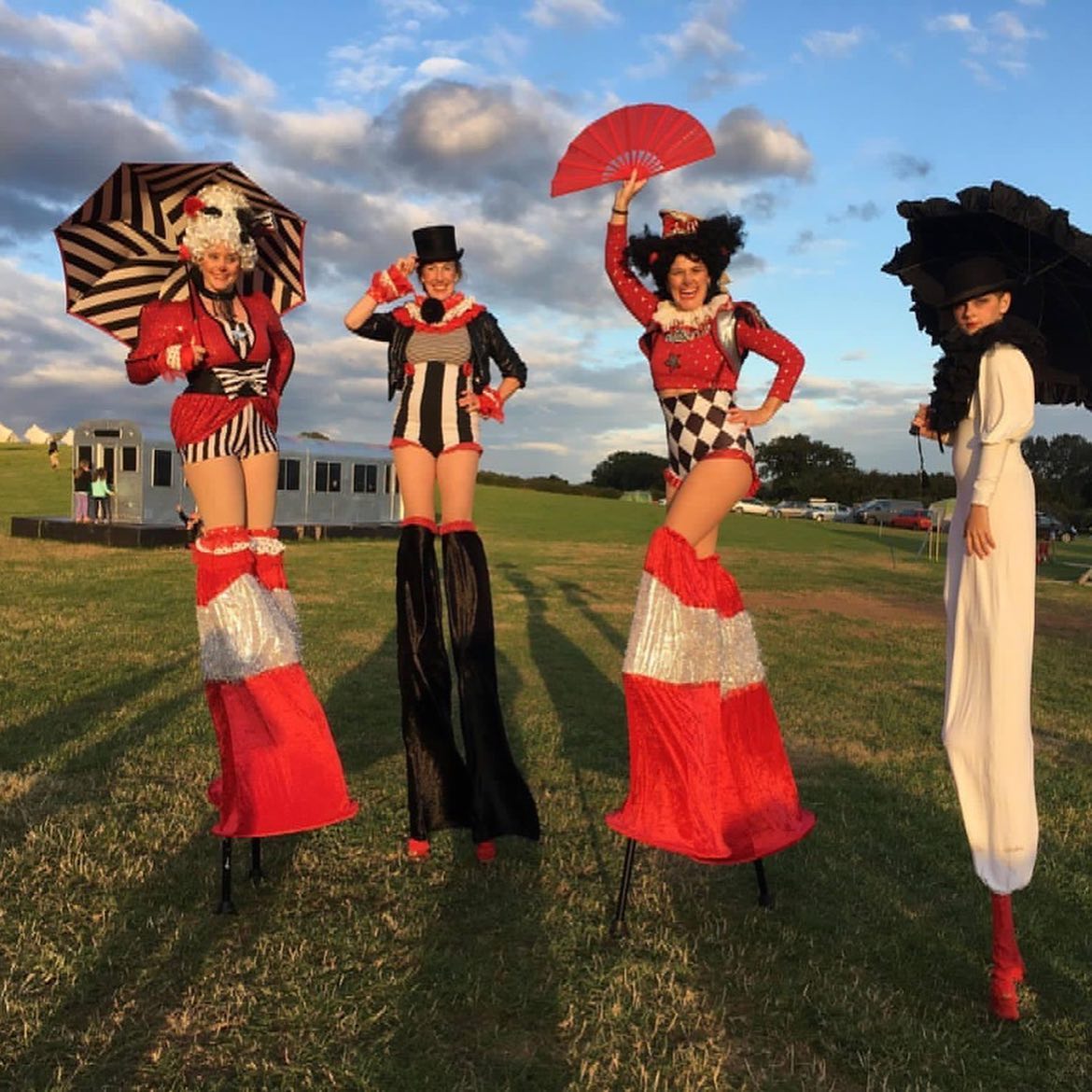 Circus Antics Christmas Reflection — photo 6