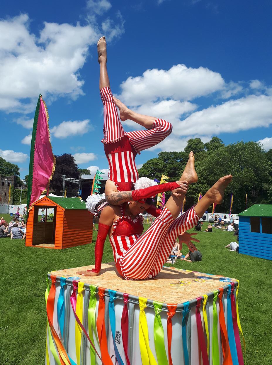 Street Show Acrobat