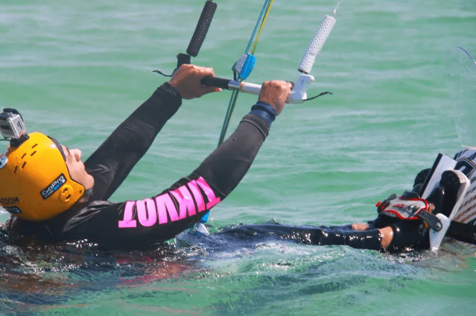 Kite surfing with Tikvot photo 7