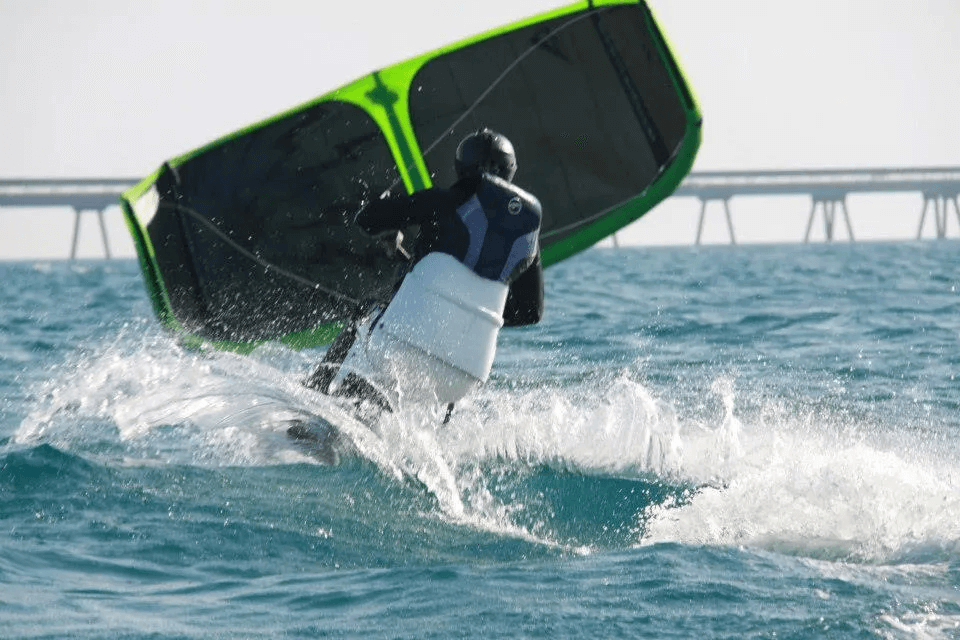 Kite surfing with Tikvot photo 4